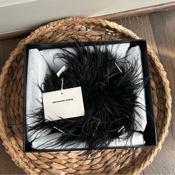 NIB Alexander Wang Black Heart Pillow Clutch - Picture 2 of 10